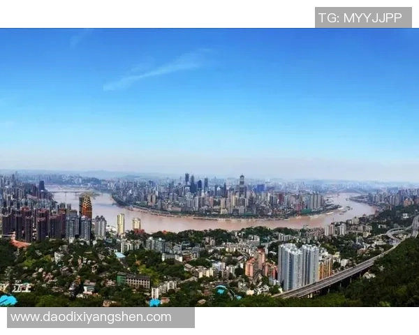 重庆羽毛球队在钻石联赛中的崛起与成长历程全景回顾 重庆羽毛球队在钻石联赛中的崛起与成长历程全景回顾